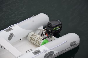 LEHR 15 hp outboard in use