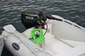 LEHR 9.9 hp outboard in use